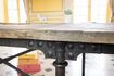 Miniature Grande table de tapissier en orme recyclé 6