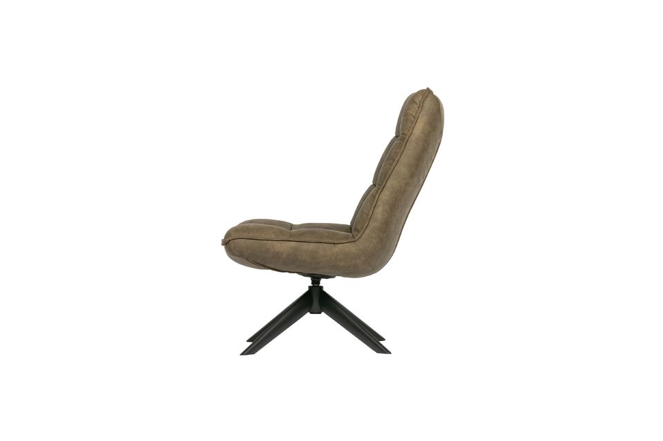 Covered in a polyester that imitates the rough look of leather to perfection