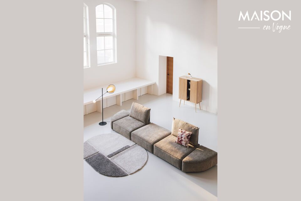 Its soft, shiny fabric adds a touch of luxury to your decor