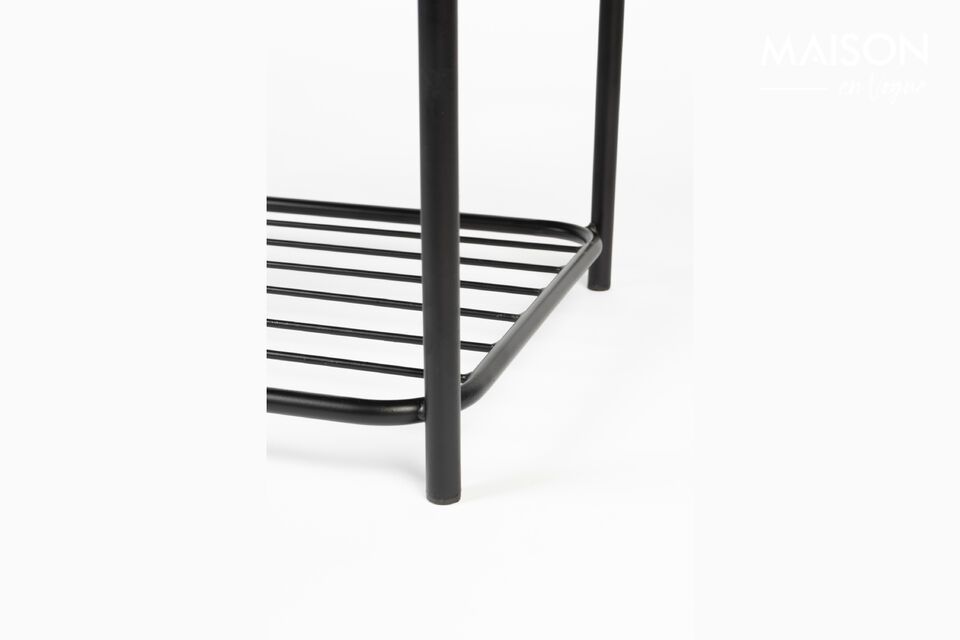 It will adapt effortlessly to your diverse interior design needs and tastes
