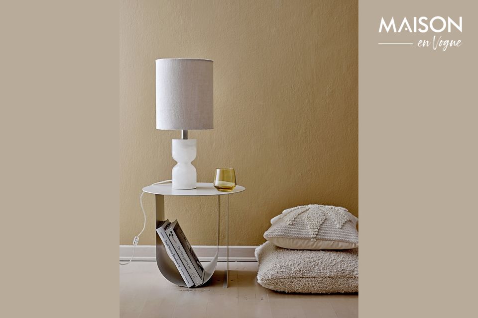 A pure Nordic style for a side table with Danish accents