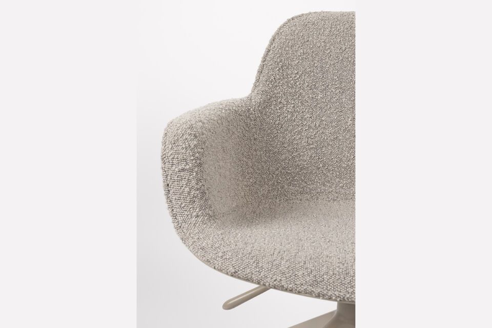 For those who want uniform office furniture