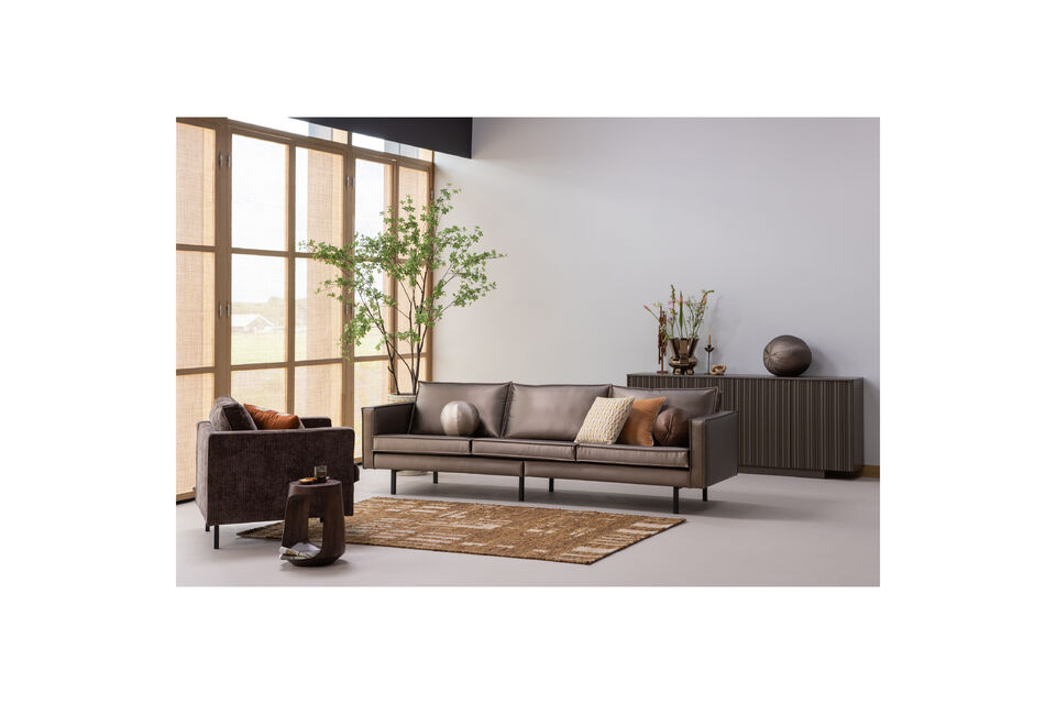 Warmer Teppich mit Bouclé-Struktur Hergestellt aus 50 % Wolle und 50 % Baumwolle In einem
