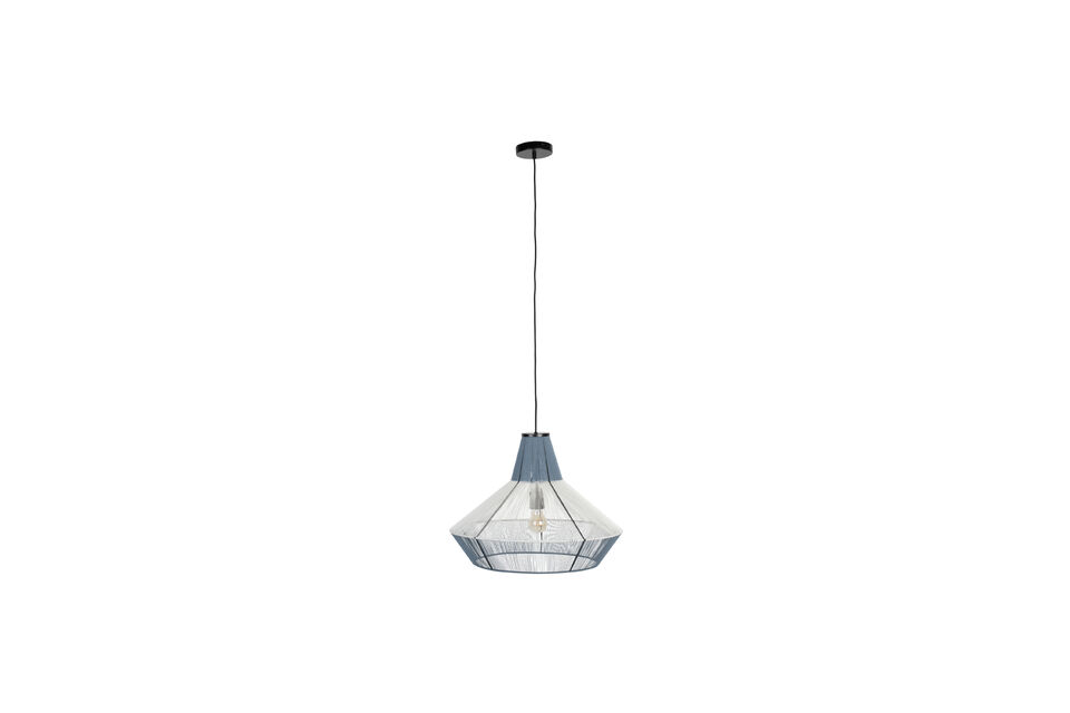 Met een lichte nevel rond de lichtgevende kern roept deze hanglamp een dromerig