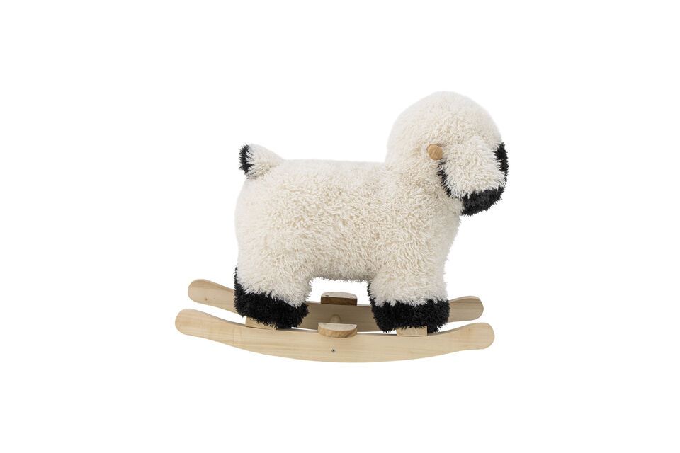 Dolly n\'est pas qu\'un jouet à bascule