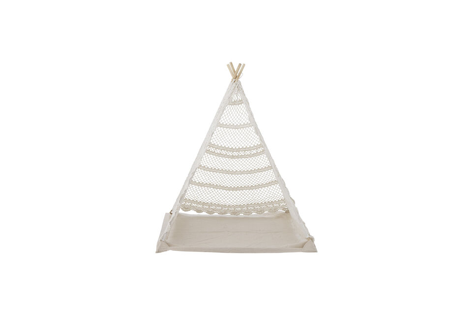 De Herle kindertipi van Bloomingville MINI is een prachtig handgehaakte tipi die perfect past in