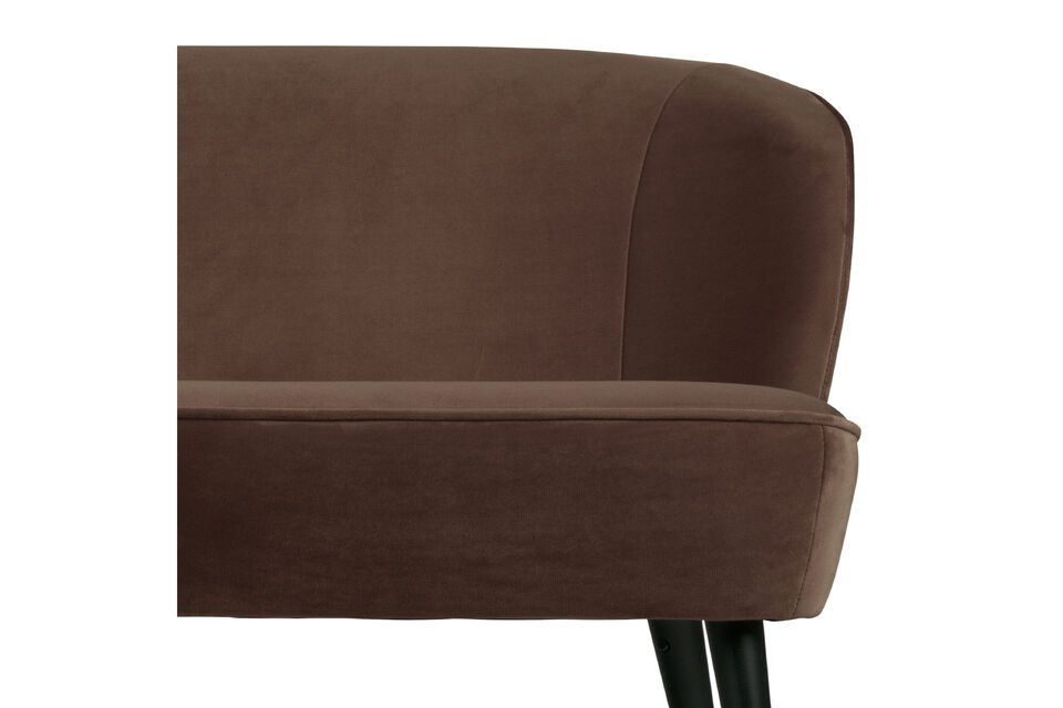 Das sind die Merkmale des kleinen Sofas Sara aus der Kollektion der niederländischen