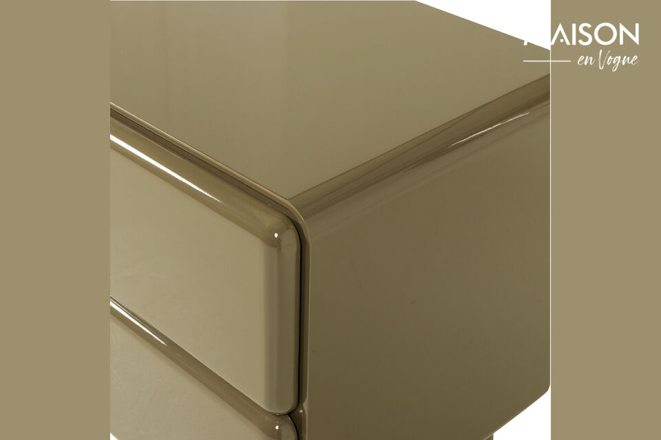 Material Diese Kommode ist aus MDF gefertigt