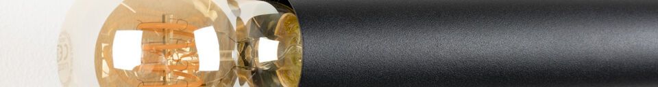 Materiali prima di tutto Lampada da parete in ferro nero Hawk