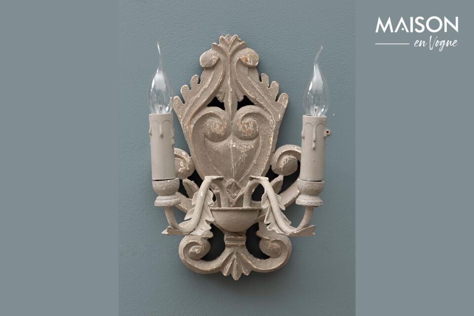Imponete stile e durata con un'elegante applique in legno.