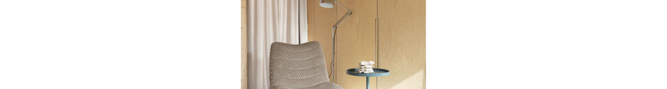 Mise en avant matière Lampadaire de lecture Chrome