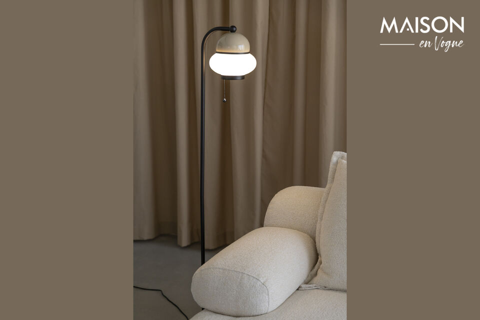 Vous souhaitez ajouter une touche rétro à votre intérieur ? La lampe ludique Bumble apporte