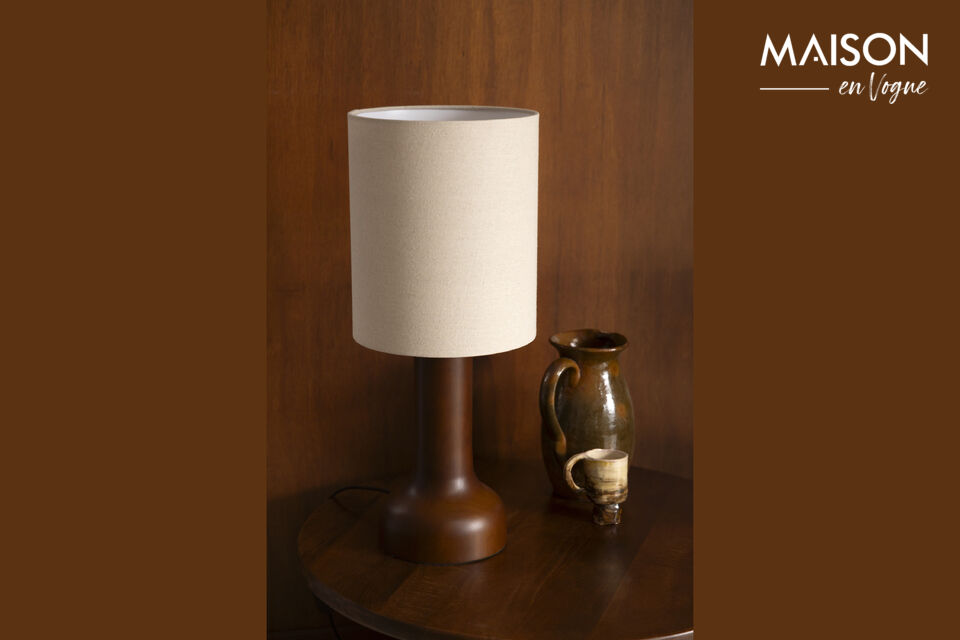 Además, las formas suaves y orgánicas aportan aún más calidez al conjunto