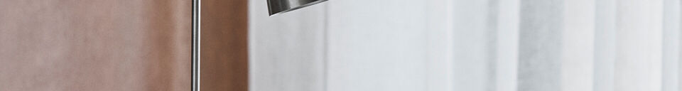 Mise en avant matière Lampe à poser en fer argenté HDPrecise