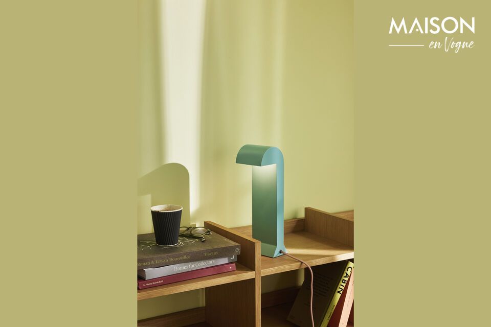 Lampe à poser en fer bleu Soothe Hübsch