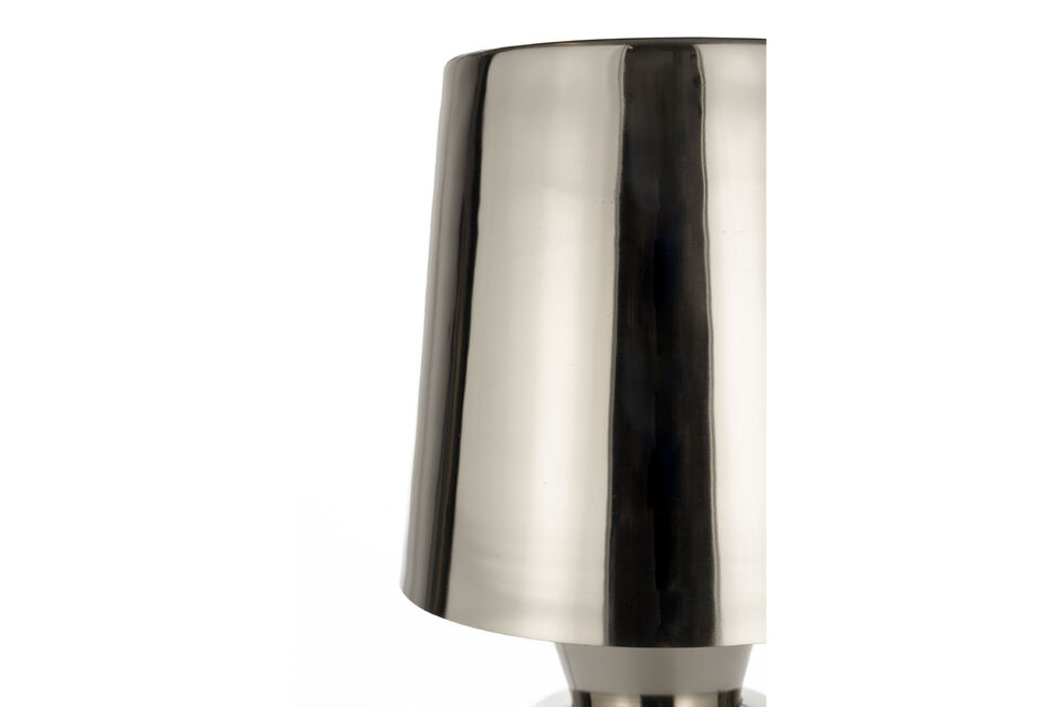 Fabriquée en aluminium de haute qualité