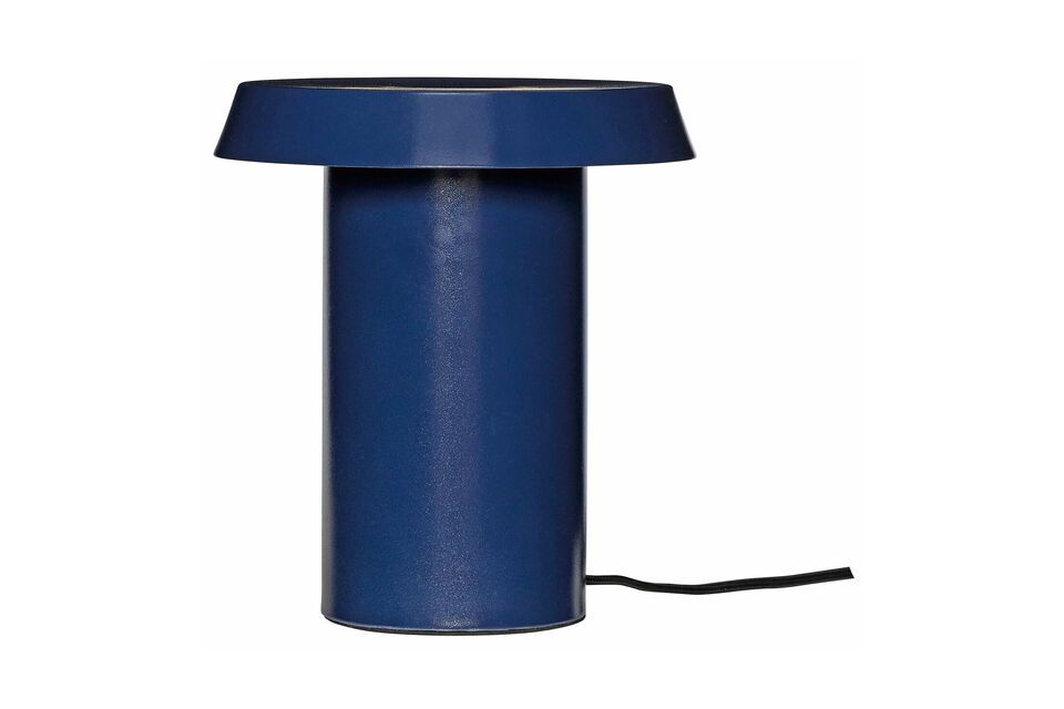 La lampe de table en métal bleu foncé Keen est un mariage parfait entre fonctionnalité et style