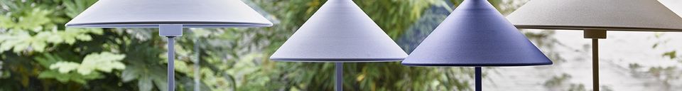 Mise en avant matière Lampe de table métallique Oigny
