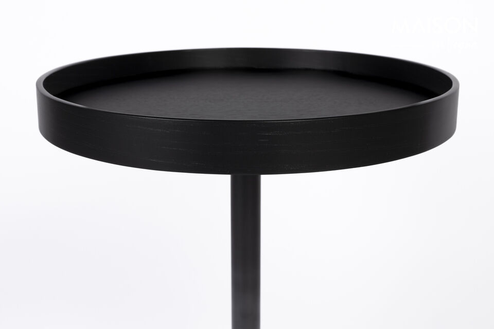 The Yuri side tables embody versatile simplicity for any interior