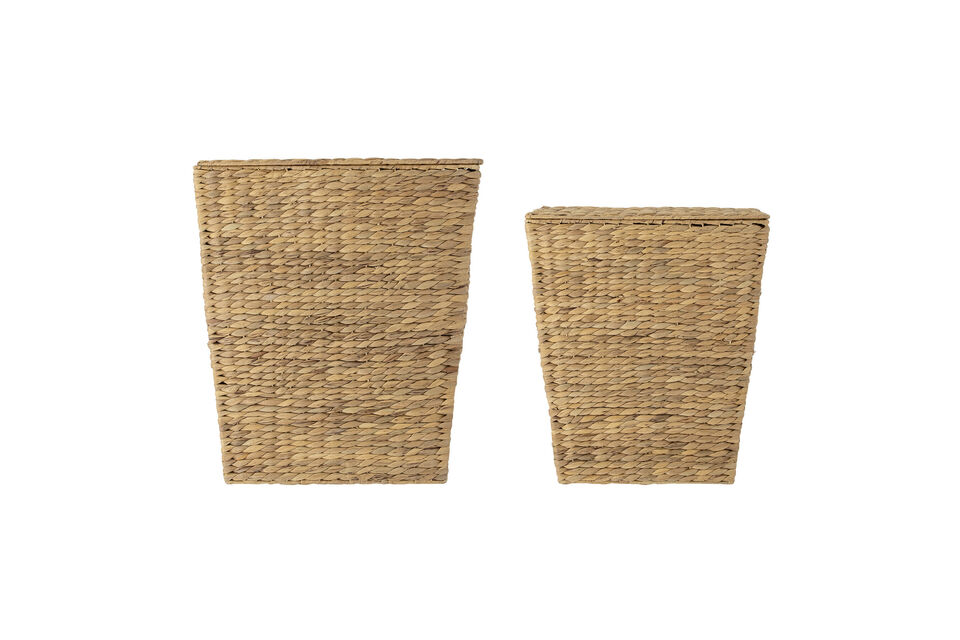 The braided finish and structured woven pattern give a natural look in warm brown tones