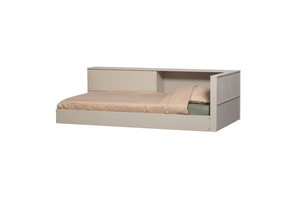 Le design intemporel est rehausse par l\'option de rangement pratique