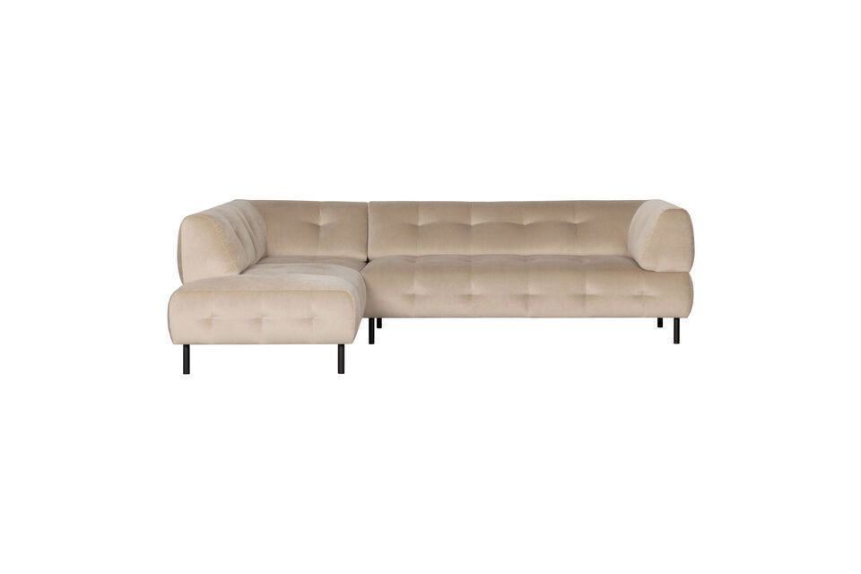 This corner sofa is attractive and generous in size