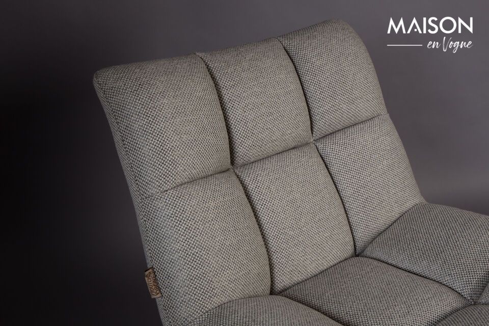 A chair that combines comfort and elegance