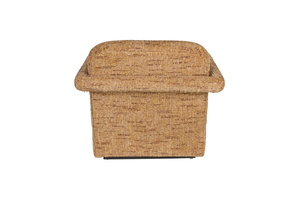 Together with the blended upholstery, it creates a characteristic, slightly vintage look