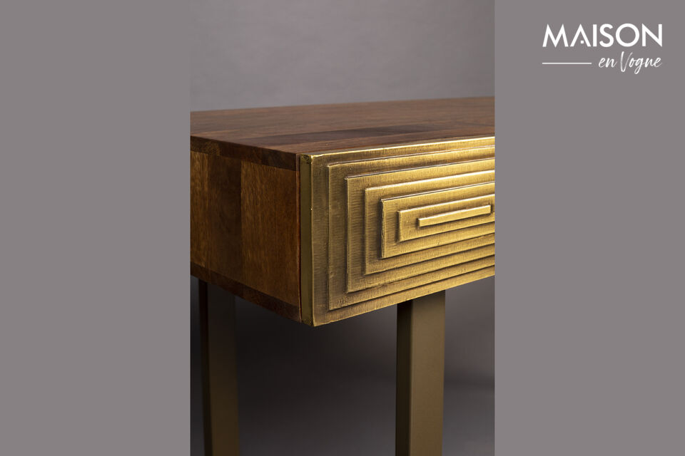 Made in India with pure craftsmanship
Made of solid