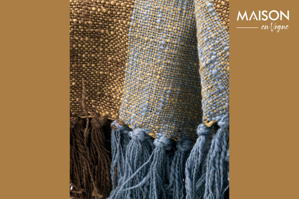 This handwoven throw instantly brings warmth and softness to your living room