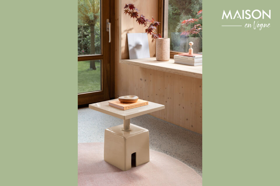 Mesa auxiliar de hierro beige Chubby Zuiver