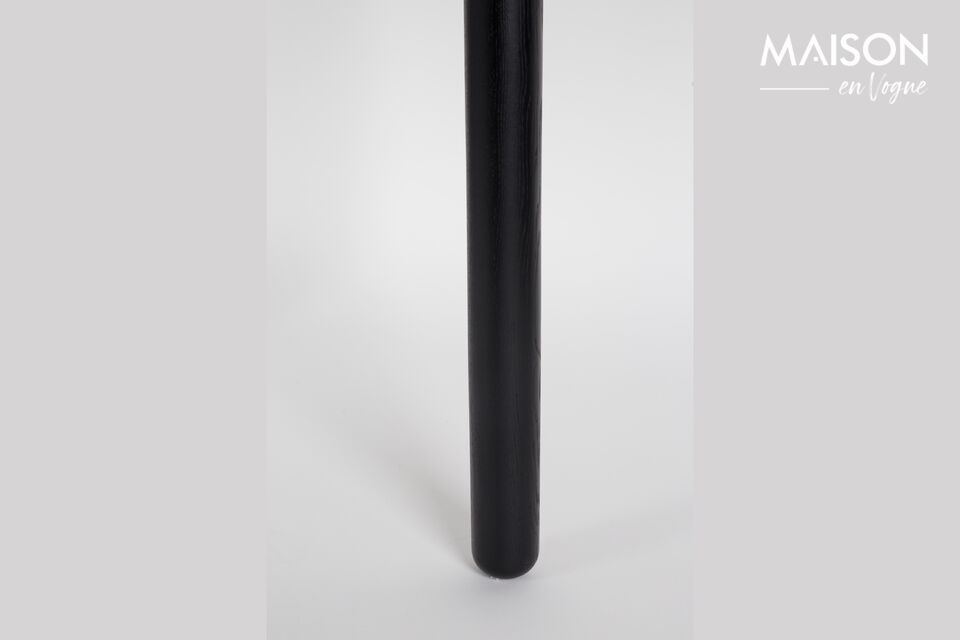 Así, hay una mesa Storm para cada tipo de interior