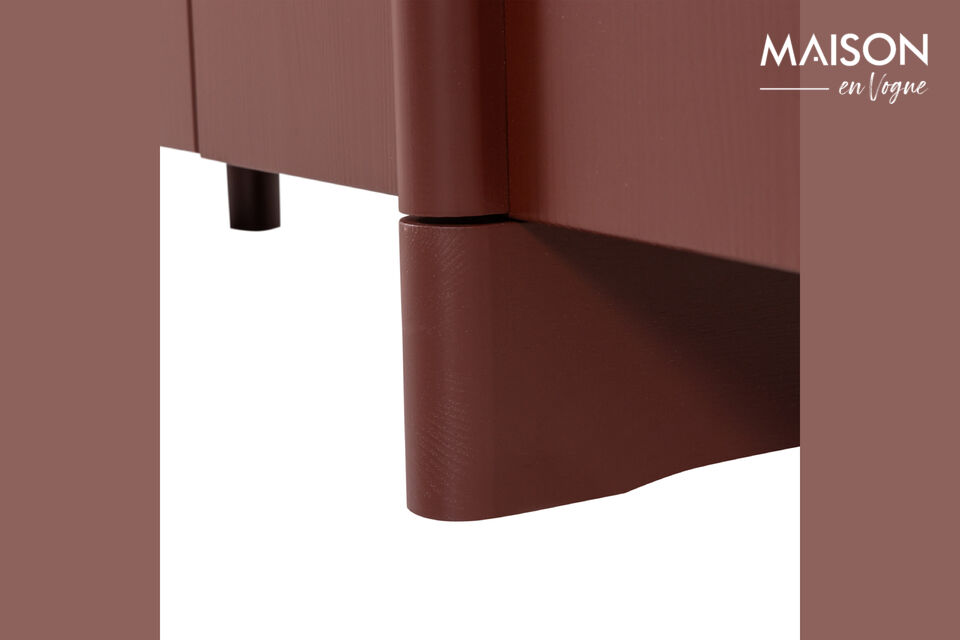 Les meubles en pin de nos collections sont certifies FSC et sont traites de differentes manieres
