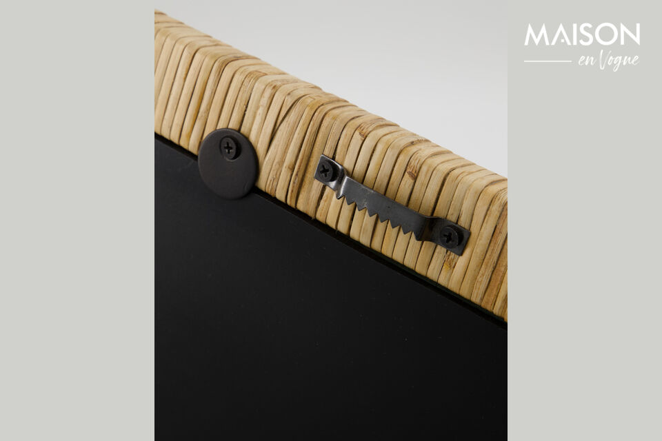 Add natural charm to your home with this mirror, crafted with a blend of cane and mango wood