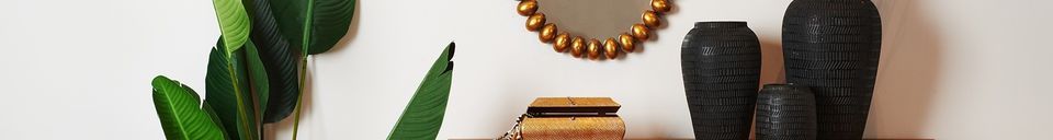 Mise en avant matière Miroir en métal doré Beni