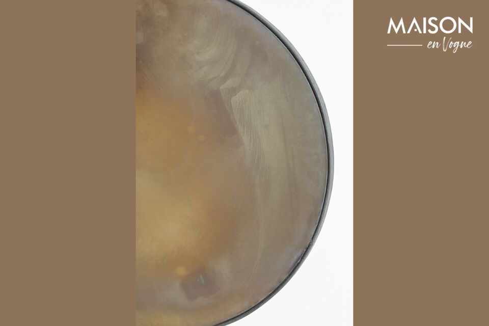 Le miroir Cosmos M offre une nouvelle dimension à la réflexion et à l\'art dans votre maison