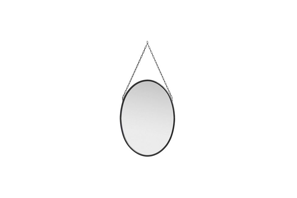 Un miroir ovale bordé de noir