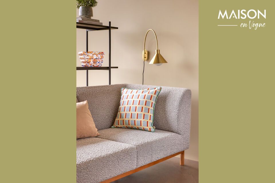 Enjoy a sleek design that compromises neither style nor comfort