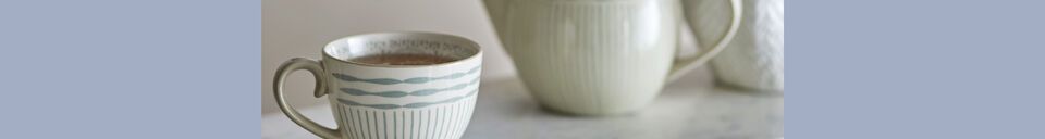 Mise en avant matière Mug en grès bleu Maple