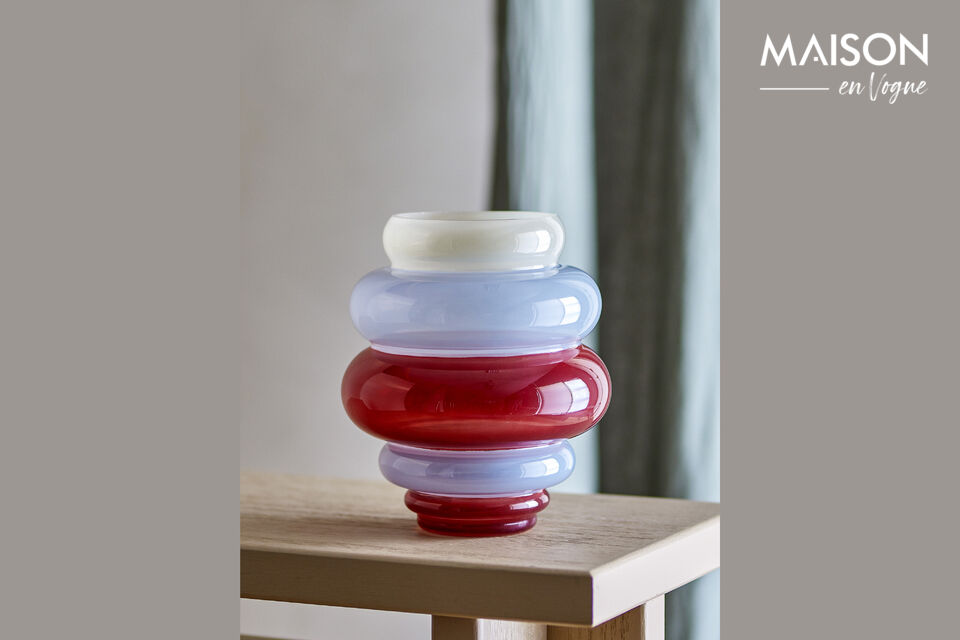 It stands out with its stacked horizontal sections in contrasting shades