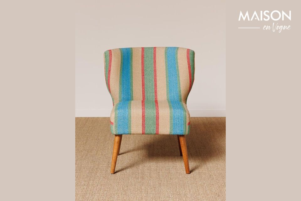 Discover the timeless charm of the Indiana wooden armchair