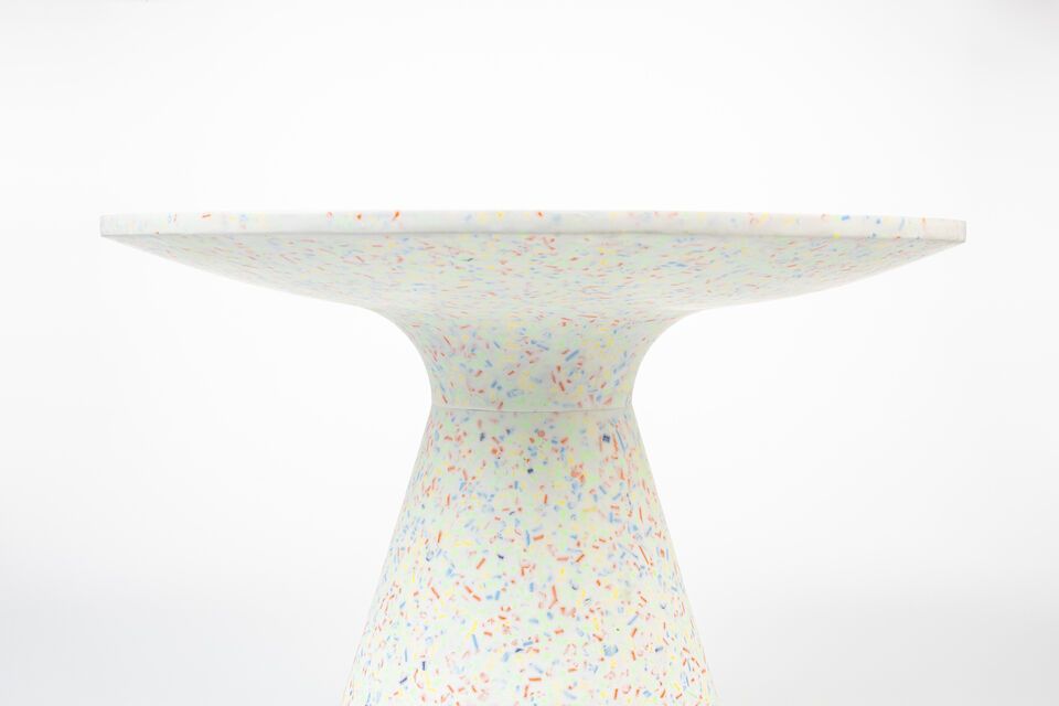 Available in side table and coffee table formats