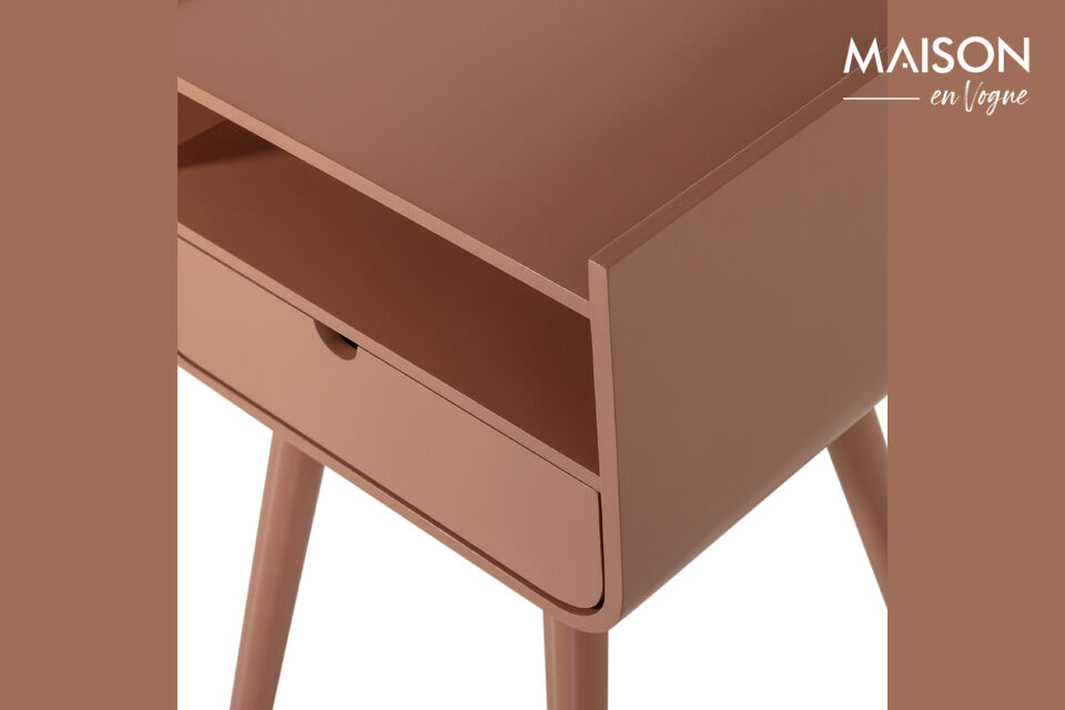 Nils is always the fun one at home! Material The Nils bedside table/side table wood antique pink is