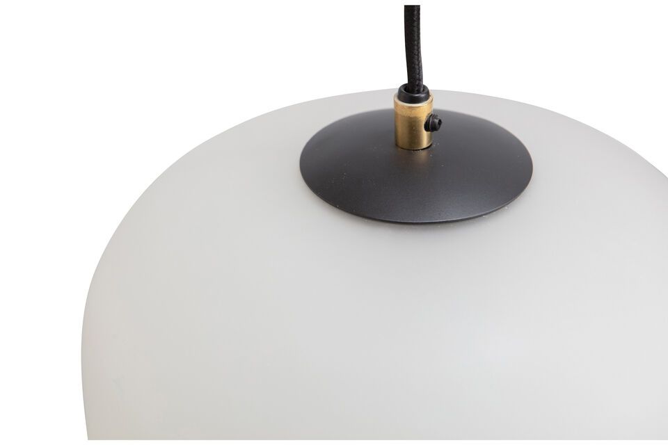 You will be able to position it at the desired height thanks to its long cable