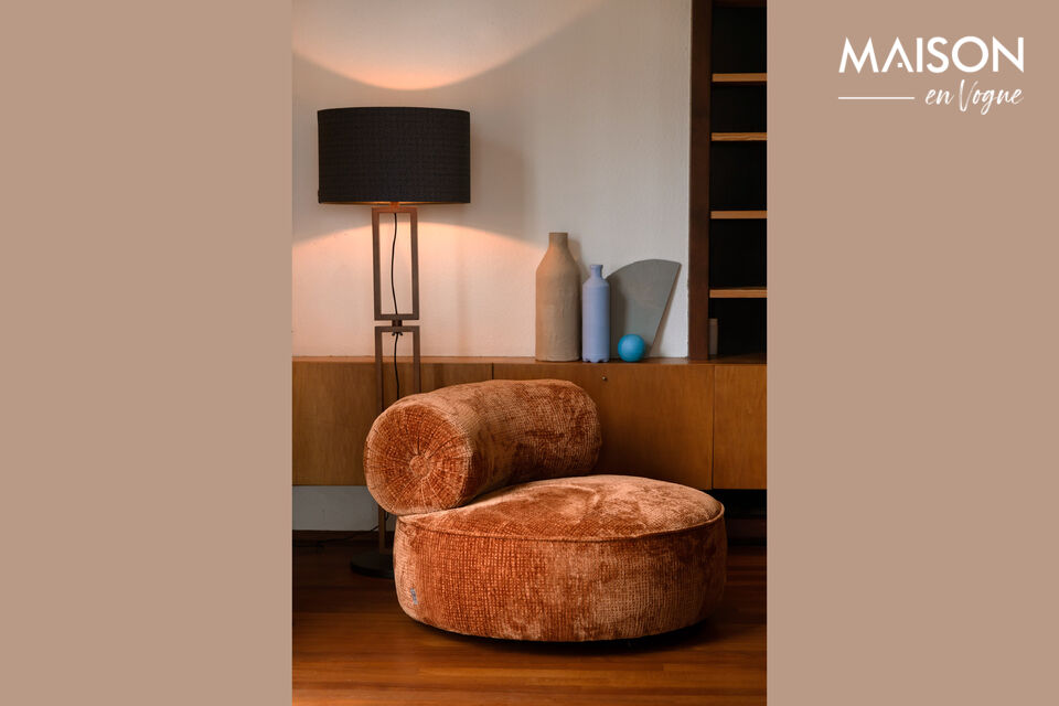 Want to curl up with a good book and a cup of tea? Then the Dutchbone Tilbury is the perfect