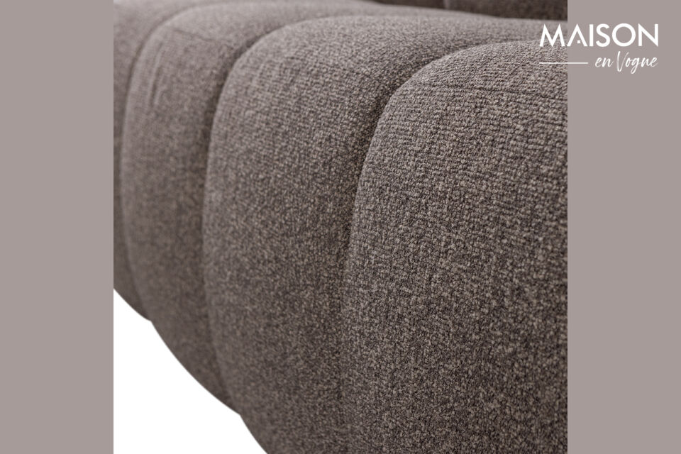 Materiau Liora est un tissu boucle sophistique avec un melange subtil de couleurs et une bonne