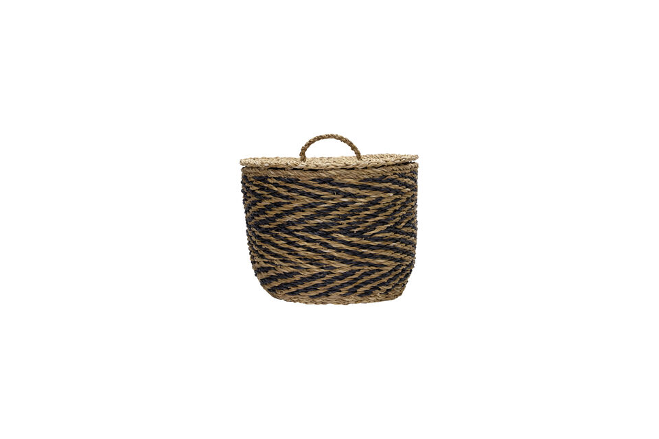 Apportez un caractère naturel à votre intérieur avec ce lot de trois paniers en jonc de mer faits