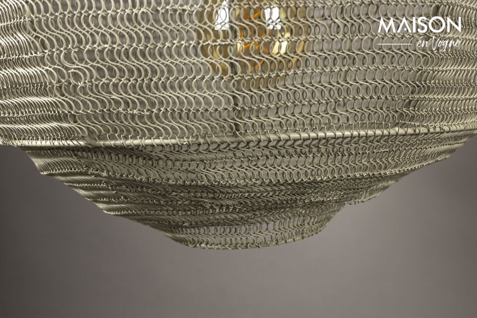 With dimensions of 50 cm long