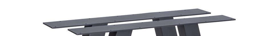 Mise en avant matière Pieds de table d'éxterieur en métal noir Tablo