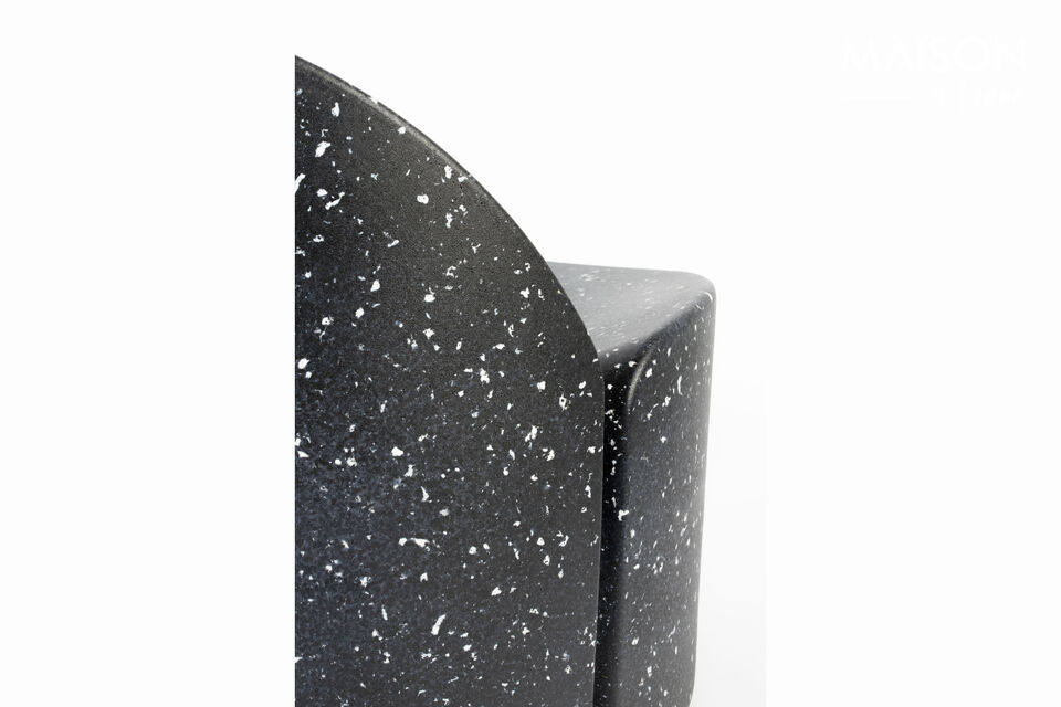 Due volte vincitrice degli Archiproducts Design Awards nella categoria Outdoor & Sustainability